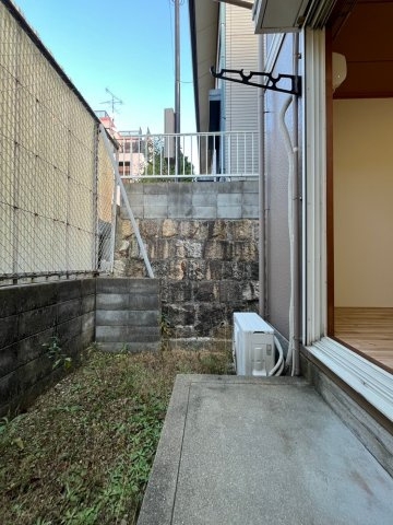 ファミール長田のバルコニー