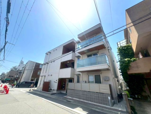 ブリランテ川西通