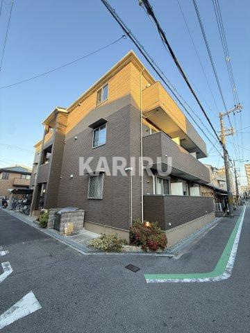 トレーデの玄関