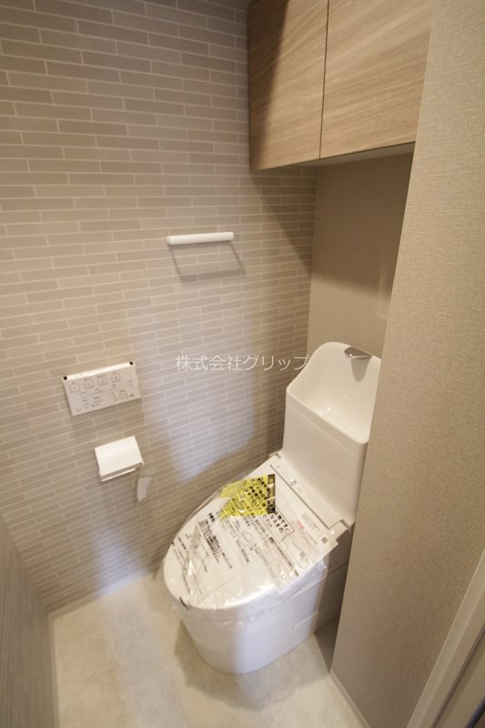 Le'a横濱阪東橋弐番館のトイレ