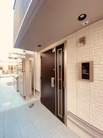 D-room国芳のエントランス