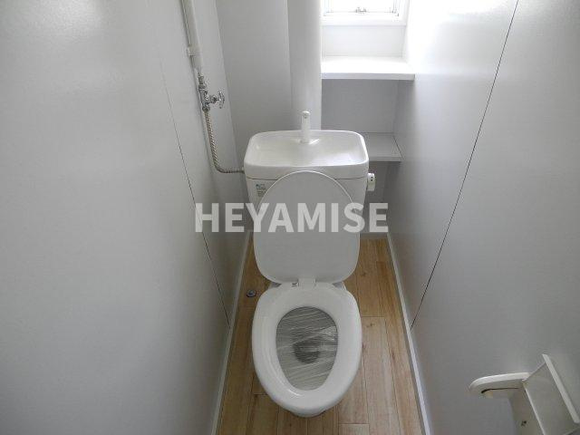 ビレッジハウス矢上3号棟のトイレ|※同物件反転タイプの写真でございます※現況を優先します※