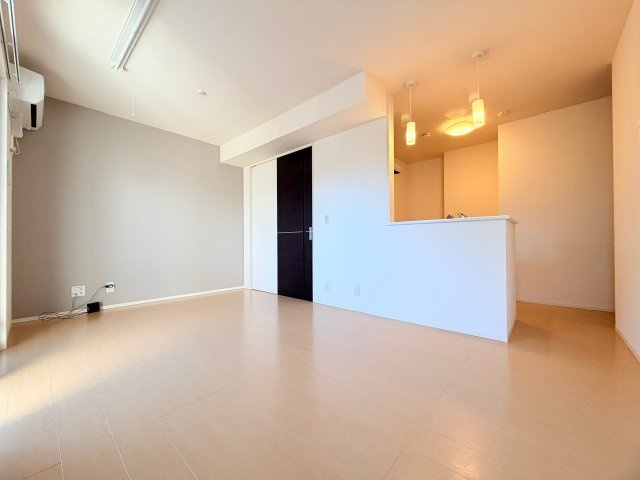 ソフィアルミエールⅡの居間・リビング