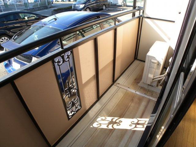 ベルセゾンミキのバルコニー|ベルセゾンミキ