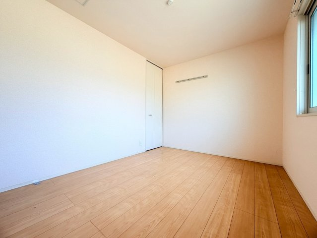 柚垣様戸建借家Ⅲの子供部屋