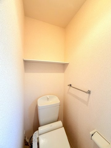 柚垣様戸建借家Ⅲのトイレ