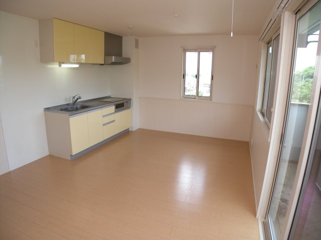 ローテローゼ恵比須の居間・リビング