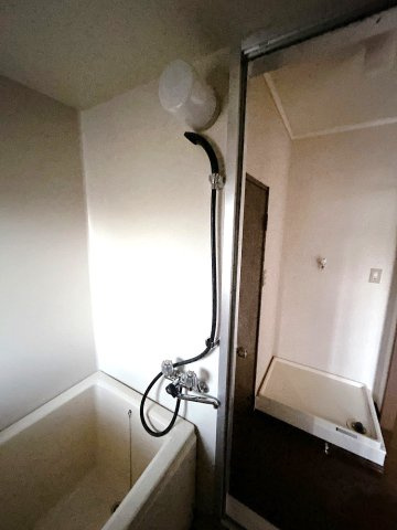 シティハイムロゼリーヌⅡの浴室