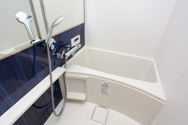 サヴォイラ・マリナ　ドゥ　ハカタ　9階の浴室|別号室です。現状優先。