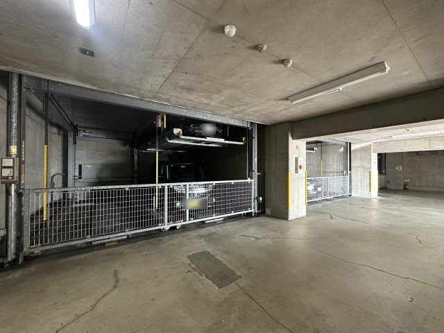 須磨シーサイドヒルズⅠの駐車場