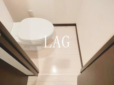 【トイレ】 | コンフォートレジデンス | トイレです。