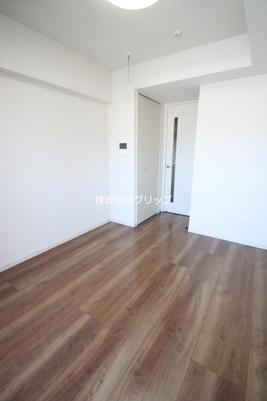 マークス横浜橋通りの洋室