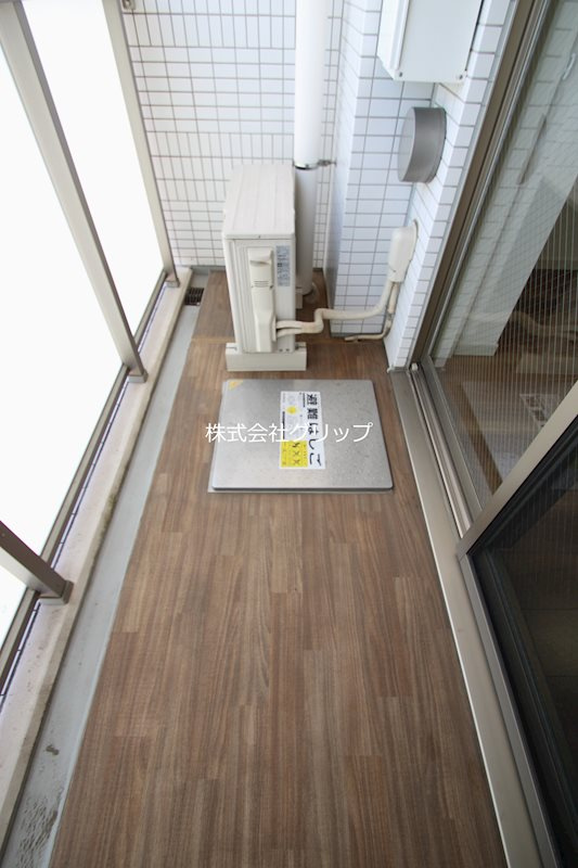 マークス横浜橋通りのバルコニー