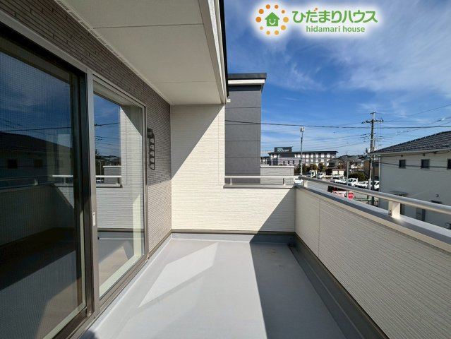 熊谷市石原　新築一戸建て　04のバルコニー