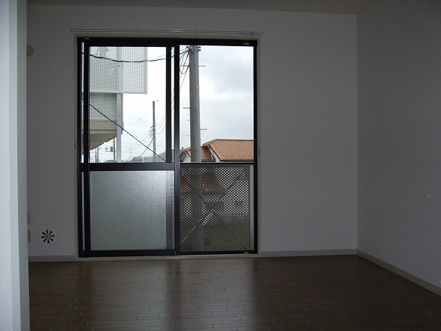 グランメールAの居間・リビング|※他のお部屋の参考写真です。