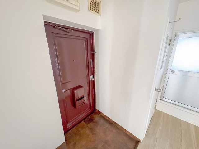 天保山第2コーポB棟の玄関