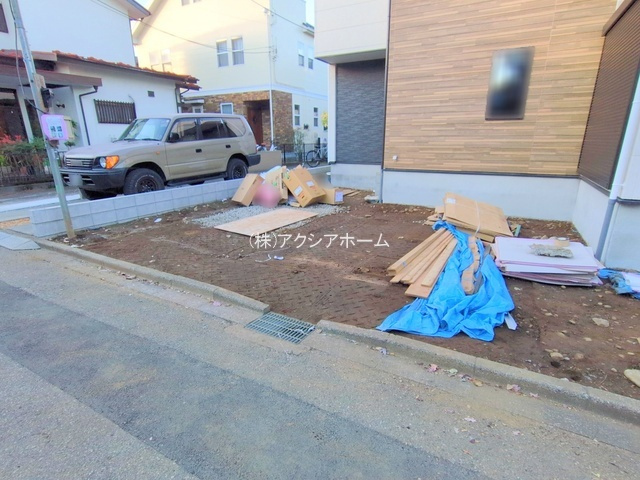 入間市東藤沢1丁目・全1棟　新築一戸建　の駐車場|現地写真（2025/11/20撮影）