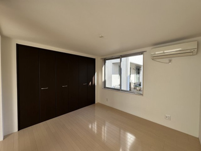 【洋室】 | エルパティオ