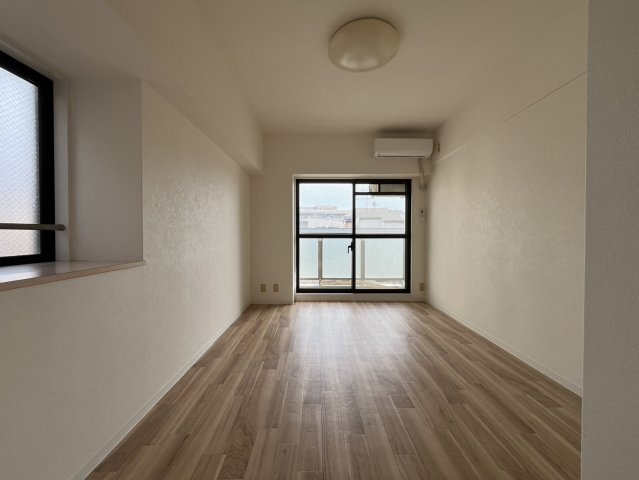 プランタン・コウの洋室