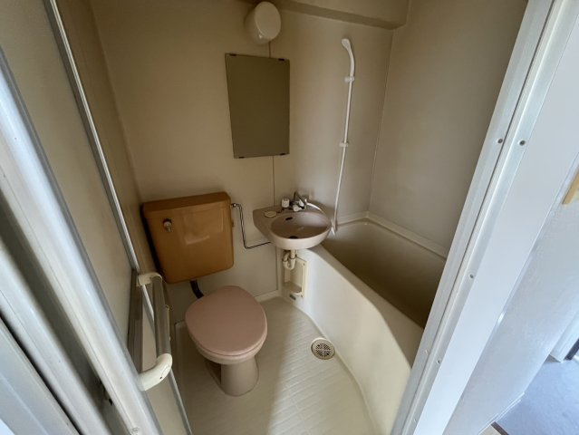 プランタン・コウの浴室