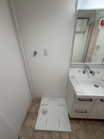 アムール板付7のランドリースペース