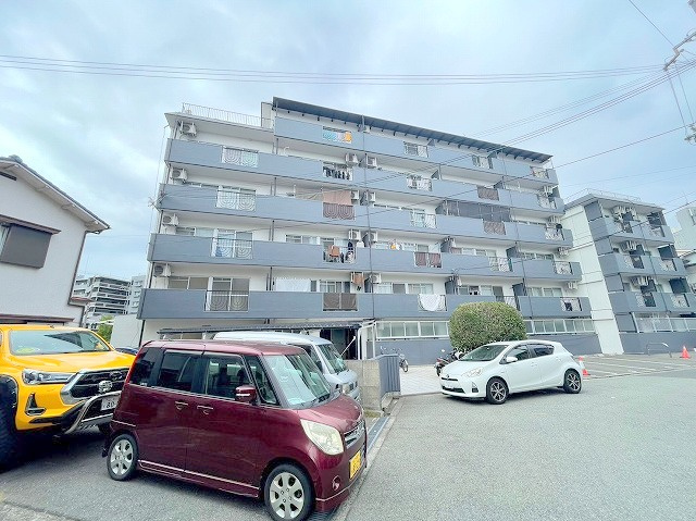 第1高光マンションの外観