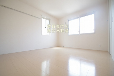 【寝室】 | GRAND COURT東橋本 | 落ち着いた色調の寝室