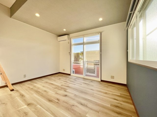 スウィートブライアUⅢの洋室