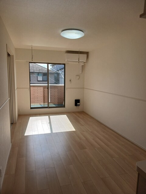 パーシモンⅡの居間・リビング