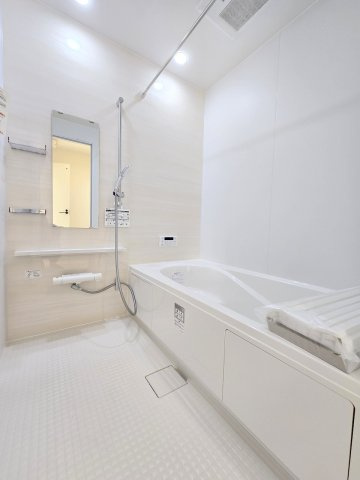 瑞穂町箱根ヶ崎東松原　全3棟の浴室