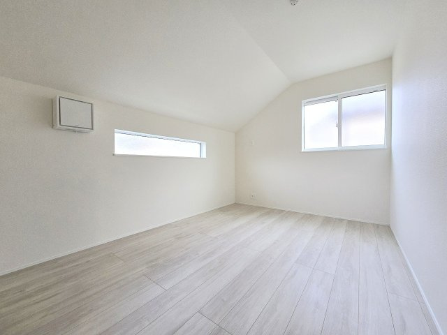 箱根ヶ崎東松原　全3棟の洋室