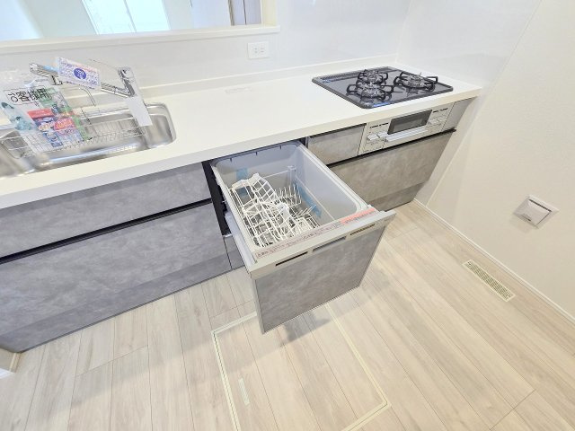 箱根ヶ崎東松原　全3棟のキッチン