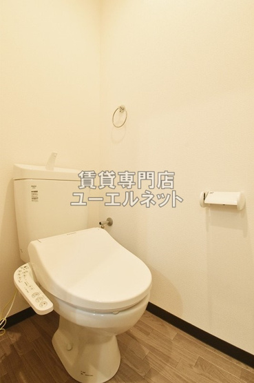 【トイレ】 | みおつくし十三 | 温水洗浄便座付き