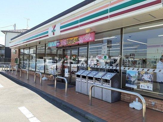 ベル・アルカンシエルの周辺|セブンイレブン元総社蒼海店まで850m
高崎、前橋のお部屋探しはエンドスケープまで！お客様の理想お聞かせ下さい♪