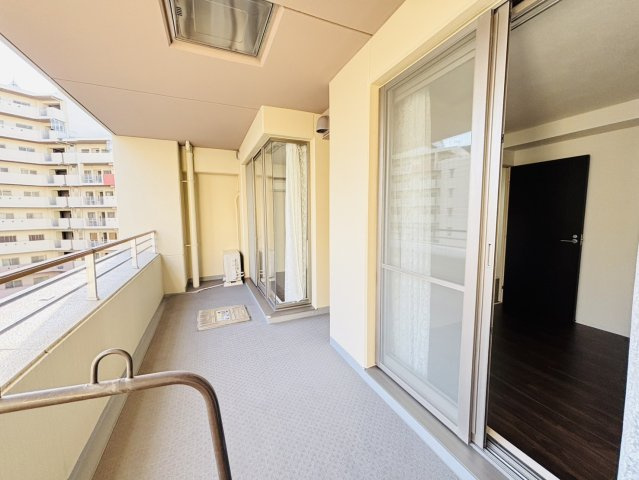 アクアパークCITY岸和田南4番館のバルコニー