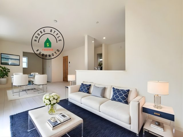 熊本市東区長嶺東第6₋3棟(1号棟)の内観：施工例|明るく開放的なリビングダイニングは豊かな陽光が注ぎ込み、やすらぎの空間を演出してくれます。ご家族で楽しいひとときをお過ごし下さい。※家具はCGを合成したものです。