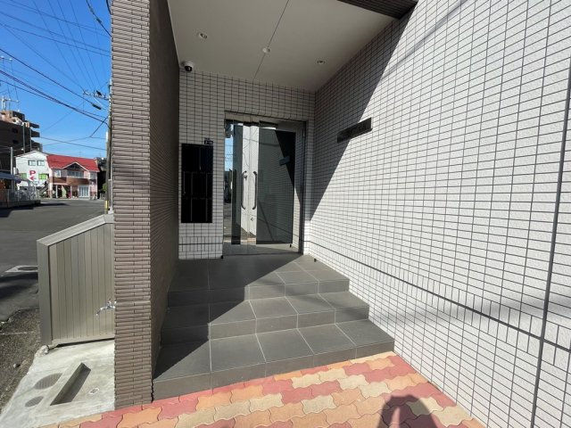 Tファイブ元宮のエントランス