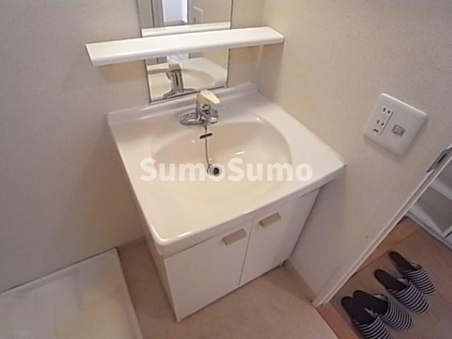 シャンブル杭瀬の独立洗面台|朝の身支度には欠かせない独立洗面化粧台