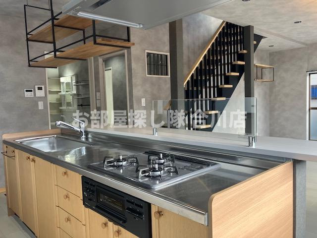 久留米市田主丸町豊城の一戸建てのキッチン