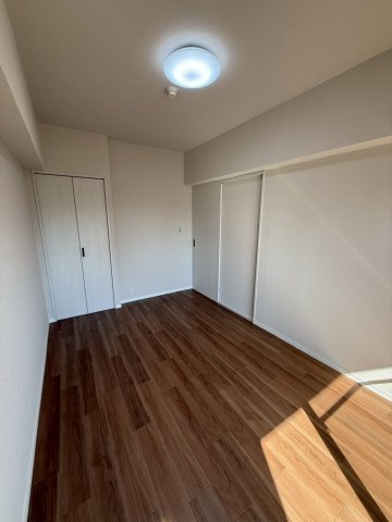 ライオンズマンション博多南第3の洋室