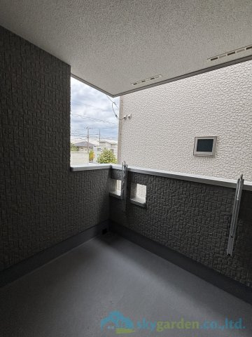 平塚市夕陽ケ丘　未入居戸建　全2棟B号棟のバルコニー