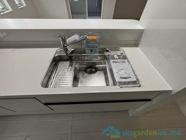 平塚市夕陽ケ丘　新築戸建　全2棟B号棟のキッチン