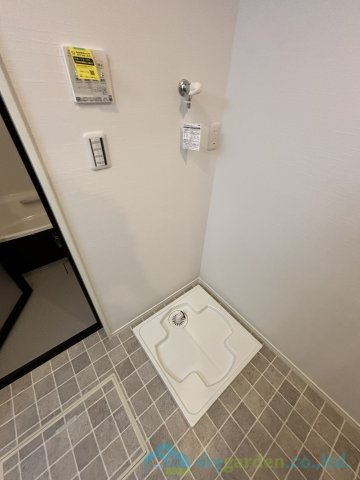 平塚市夕陽ケ丘　新築戸建　全2棟B号棟のランドリースペース