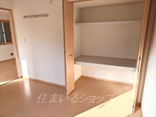 ローズコート清水　Ｂ棟の寝室