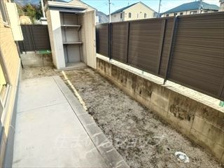 ローズコート清水　Ｂ棟の庭|物置きあり