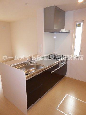 東大阪市稲田新町２丁目のアパートのキッチン