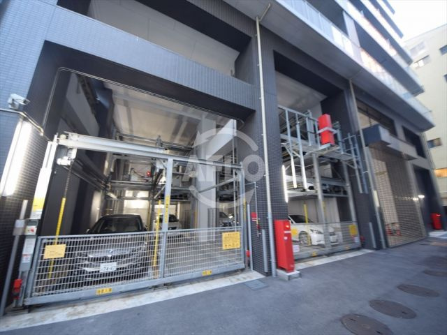 プレミスト南船場の駐車場|プレミスト南船場　駐車場