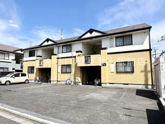 東大阪市稲田本町１丁目のハイツの外観