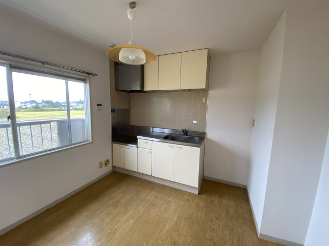 ハイツフレグランス3号棟の居間・リビング