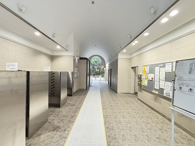 【エントランス】 | のむら貝塚ガーデンシティ六番館